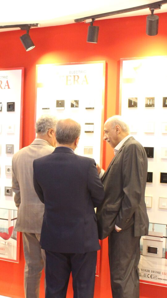 veera-electric-expo-power-1402-3[1]